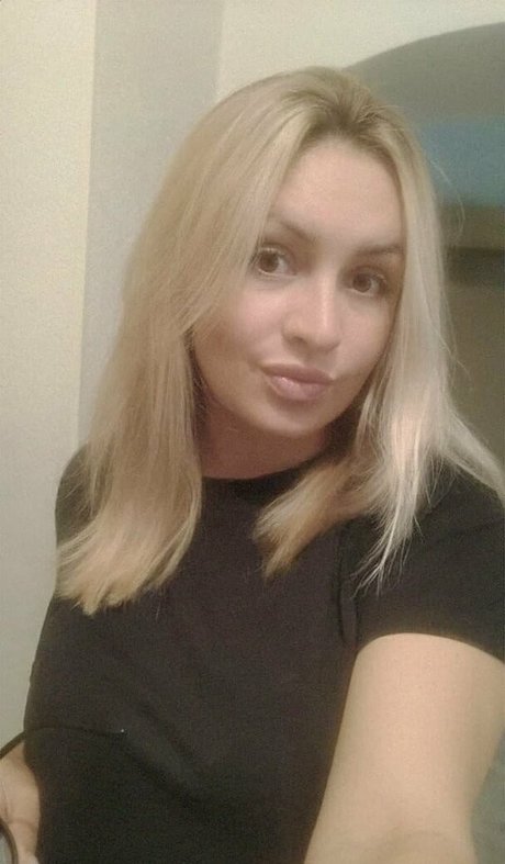 Anna_bellla