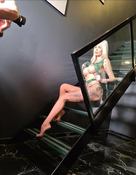Blondiebombxxx