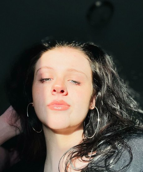 Photo nue de fuite OnlyFans de Kelbaby
