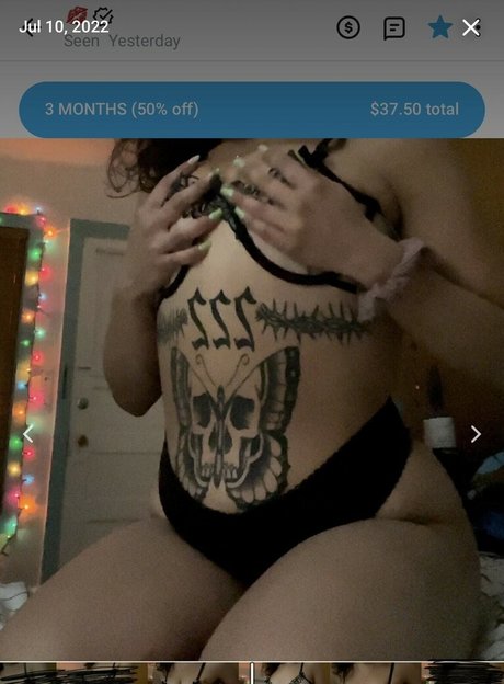 Photo nue de fuite OnlyFans de Alyssa Cruz