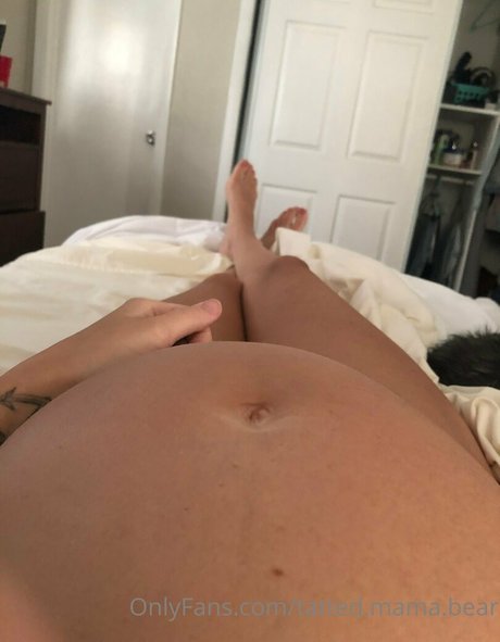 Photo nue de fuite OnlyFans de Tattedmamabear