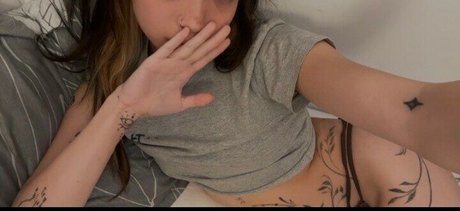 Photo nue de fuite OnlyFans de Rachelzh