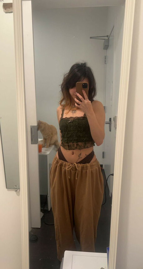 Photo nue de fuite OnlyFans de Rachelzh