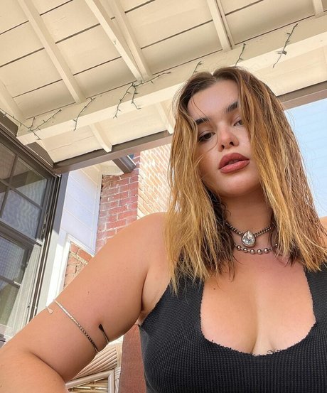 Photo nue de fuite OnlyFans de Barbie Ferreira