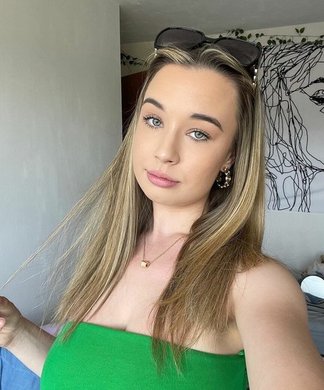 Photo nue de fuite OnlyFans de Anna Langley