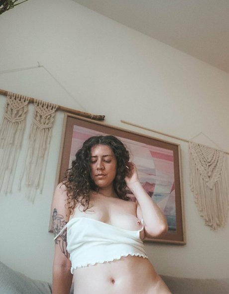 Photo nue de fuite OnlyFans de Nicolequinn