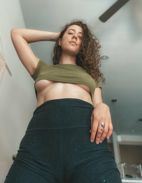 Photo nue de fuite OnlyFans de Nicolequinn