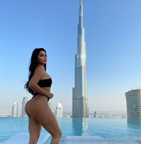 Photo nue de fuite OnlyFans de Anapaulasaenzfree