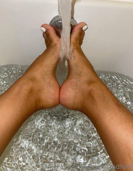 Photo nue de fuite OnlyFans de Fineislandfeet