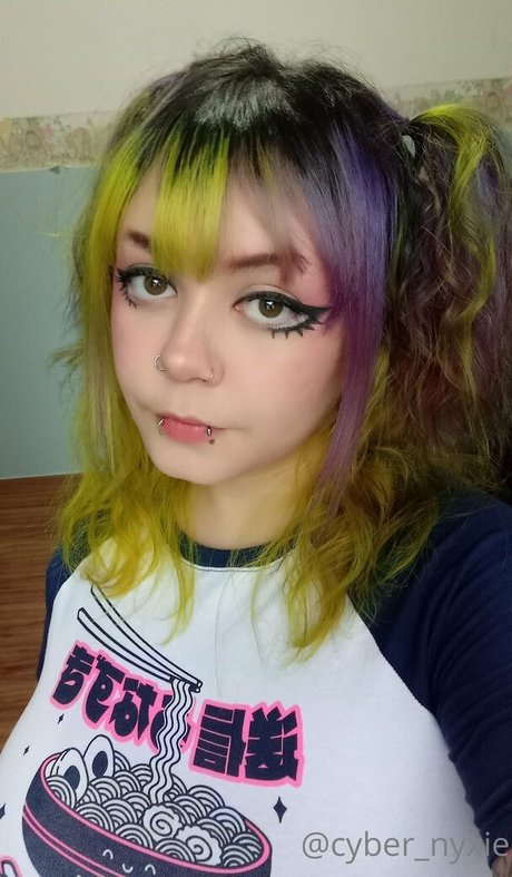 Photo nue de fuite OnlyFans de Cybernyxie