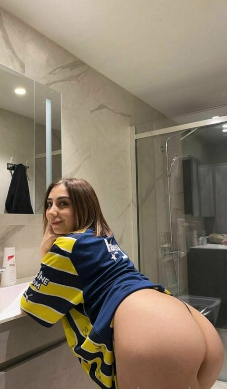 Photo nue de fuite OnlyFans de Askonuzelanur