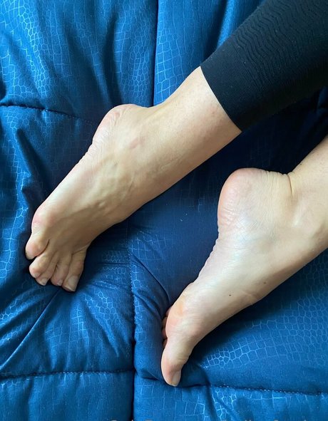 Photo nue de fuite OnlyFans de Italianfeetluv