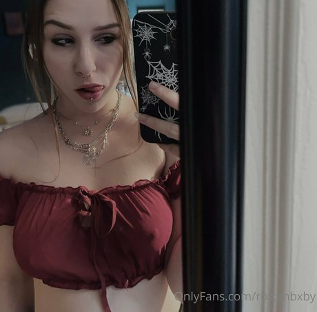 Photo nue de fuite OnlyFans de Rottenbxby