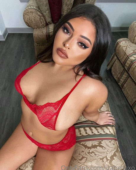 Photo nue de fuite OnlyFans de Izabellaxo