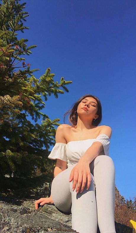 Photo nue de fuite OnlyFans de Mikah Tia