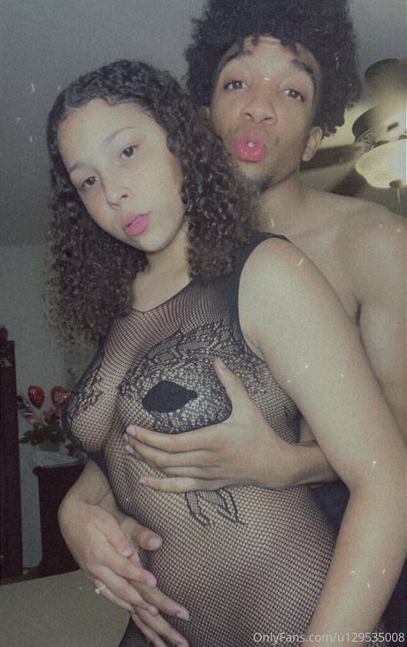Photo nue de fuite OnlyFans de Livyboo