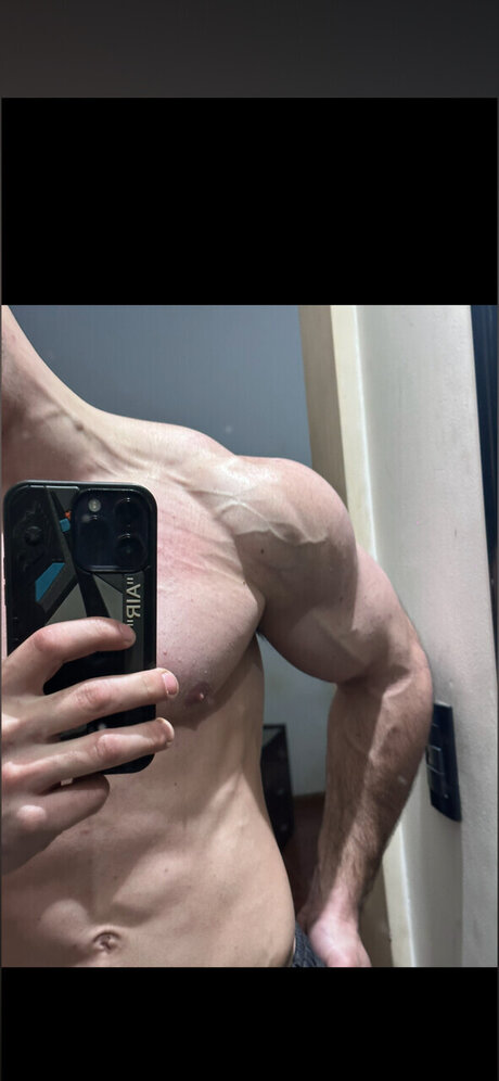 Photo nue de fuite OnlyFans de Jeremias