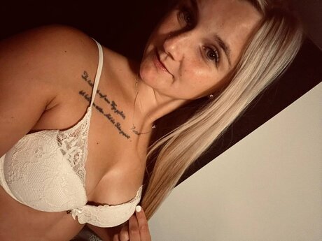 Photo nue de fuite OnlyFans de Luisa