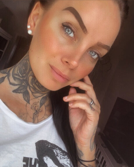 Photo nue de fuite OnlyFans de Anna