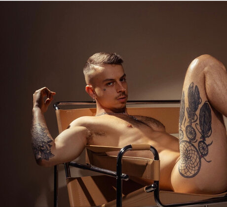 Photo nue de fuite OnlyFans de Flo