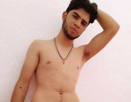 Photo nue de fuite OnlyFans de Johntamayo10