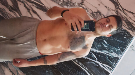 Photo nue de fuite OnlyFans de  