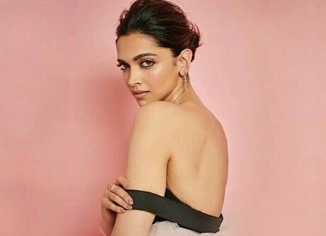 Photo nue de fuite OnlyFans de Deepika Padukone