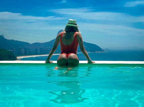 Photo nue de fuite OnlyFans de Giulia Brum