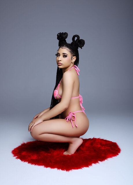 Photo nue de fuite OnlyFans de Creamstar 