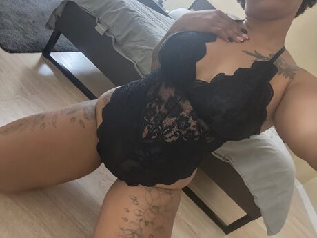 Photo nue de fuite OnlyFans de Shelly