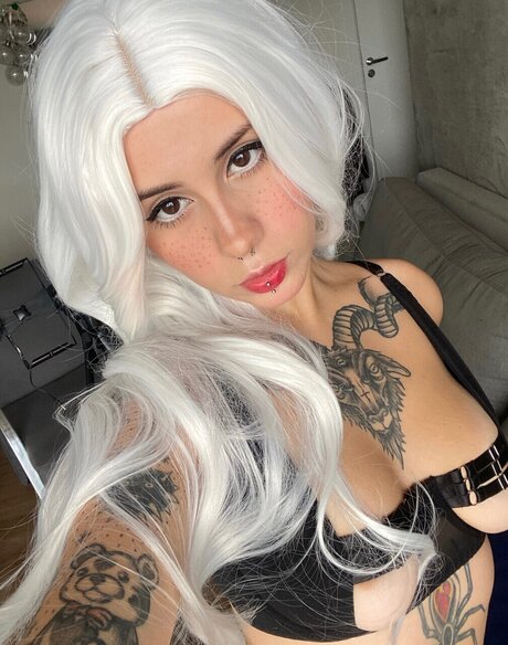 Photo nue de fuite OnlyFans de Ariel Bolvv