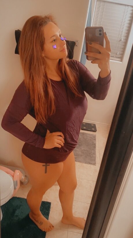 Photo nue de fuite OnlyFans de Mandy Rose 