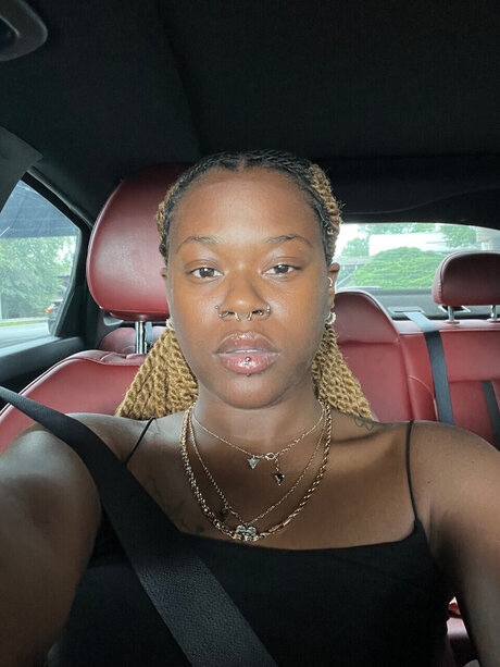 Photo nue de fuite OnlyFans de Vaay 