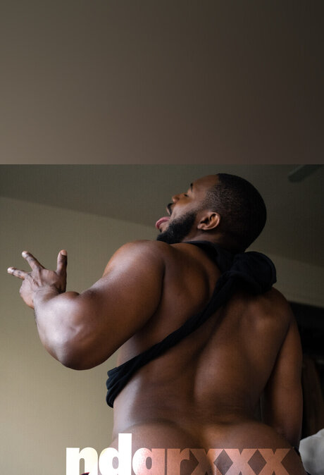 Photo nue de fuite OnlyFans de 90  