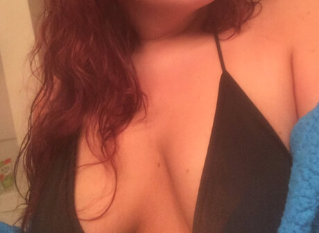 Photo nue de fuite OnlyFans de Violet Redd