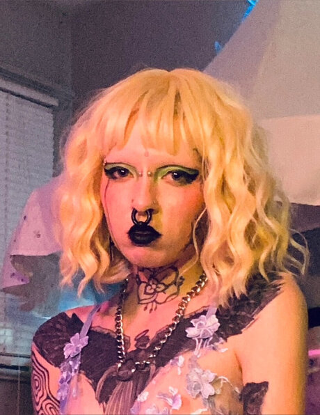 Photo nue de fuite OnlyFans de Violet