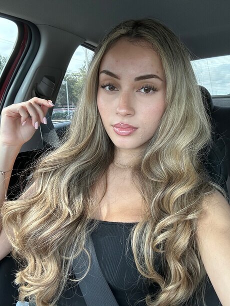 Photo nue de fuite OnlyFans de Steph Amplt3