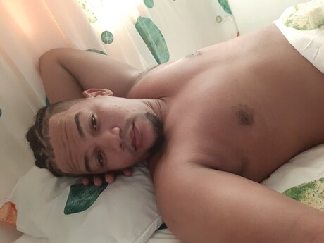 Photo nue de fuite OnlyFans de Mr Sensacion