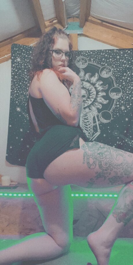Photo nue de fuite OnlyFans de Madison Cossey