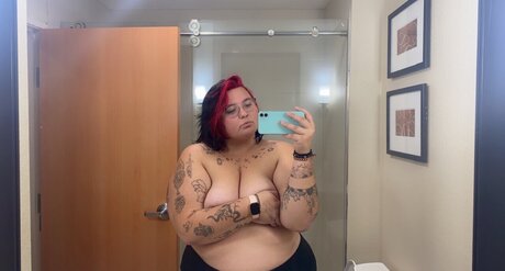 Photo nue de fuite OnlyFans de Carla Jay