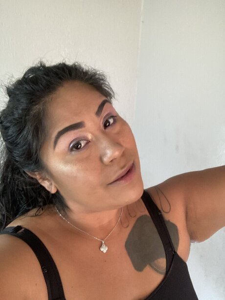Photo nue de fuite OnlyFans de Antoinette