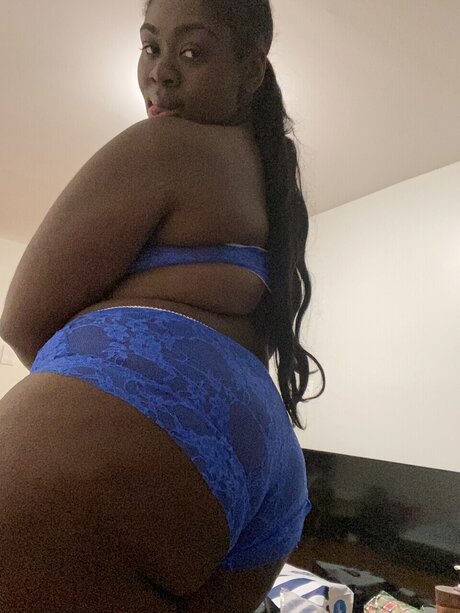 Photo nue de fuite OnlyFans de Creamyygoddesss