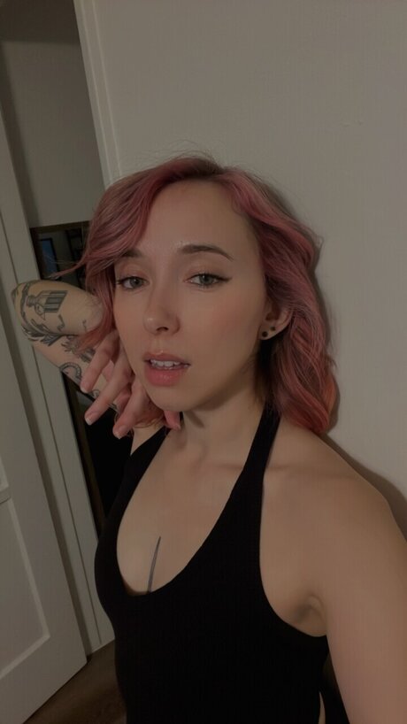Photo nue de fuite OnlyFans de Jade
