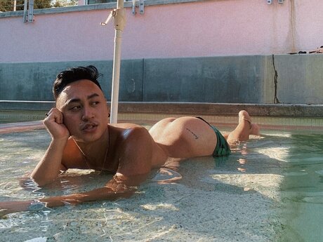 Photo nue de fuite OnlyFans de Baby Boy 