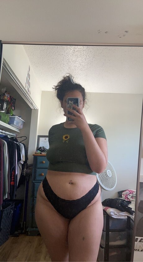 Photo nue de fuite OnlyFans de Em