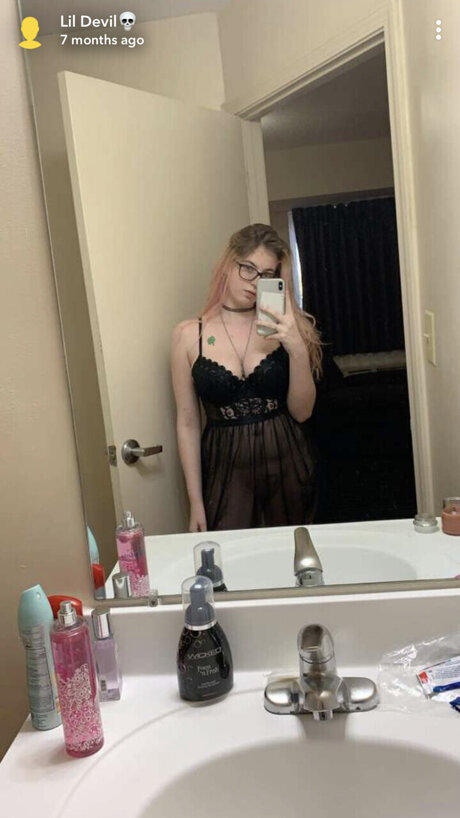 Photo nue de fuite OnlyFans de Bluegirl
