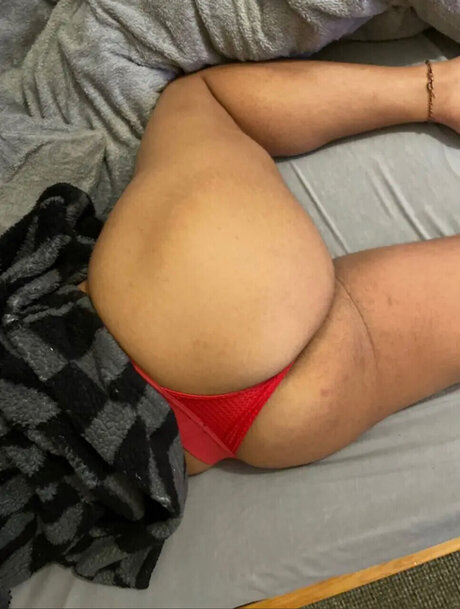 Photo nue de fuite OnlyFans de Juicy Peach 