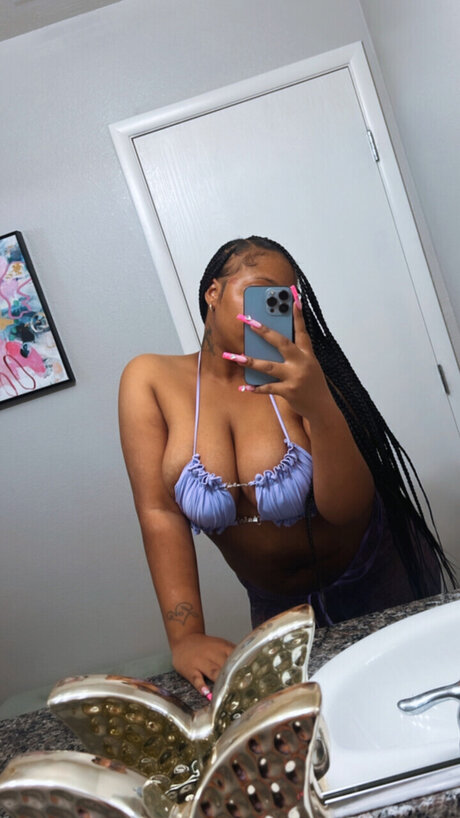 Photo nue de fuite OnlyFans de 