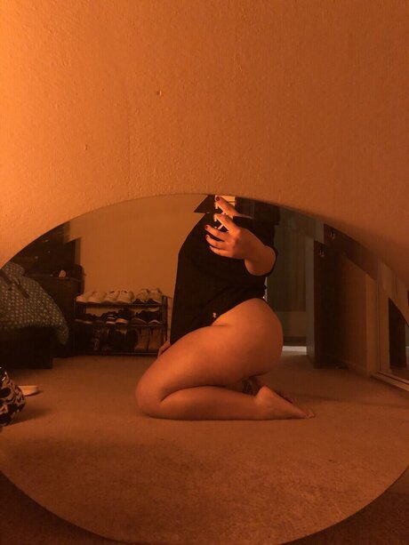 Photo nue de fuite OnlyFans de Twotimes