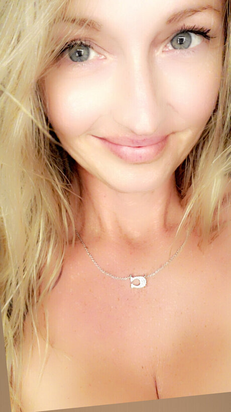 Photo nue de fuite OnlyFans de Kelseylynn
